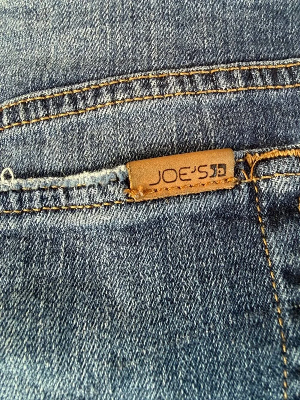 Joe's Denim Shorts Size 32 Medium Blue Distressed Five-Pocket